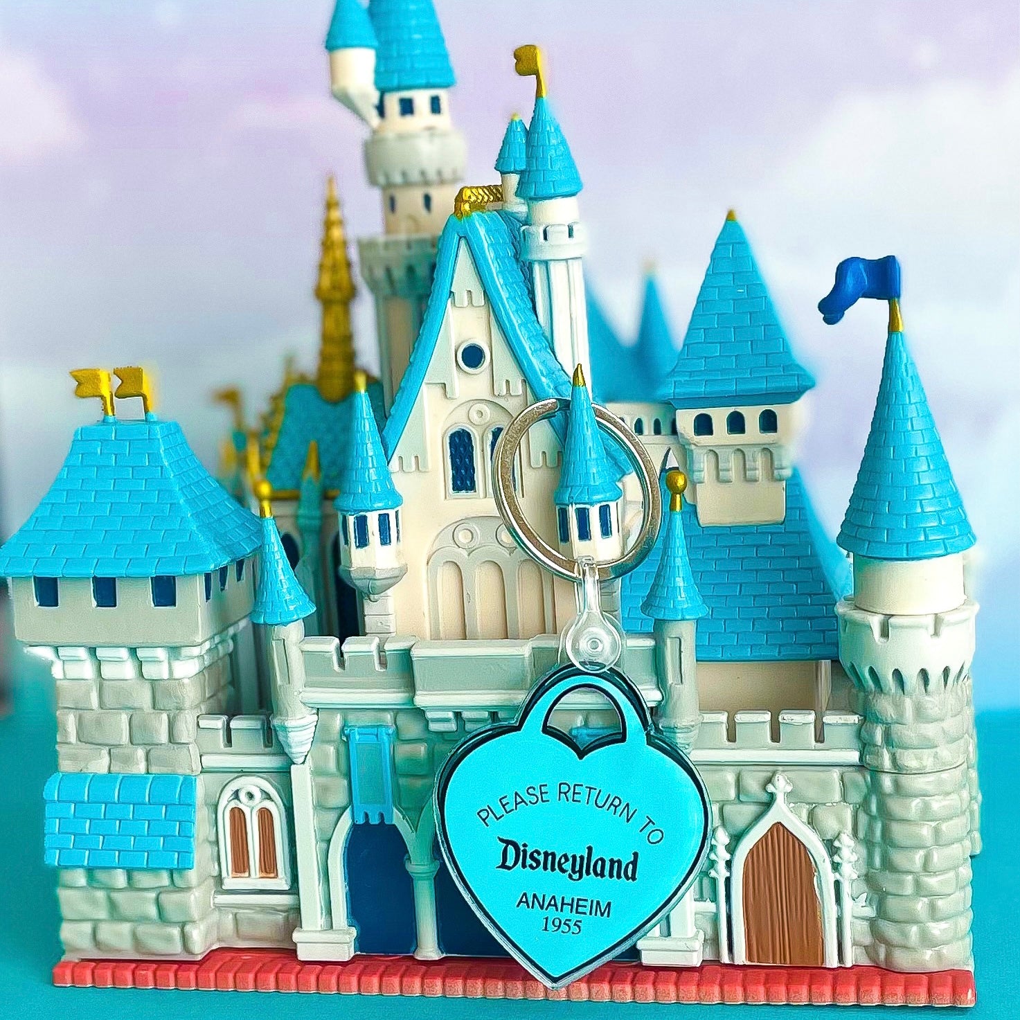 Japan- Tokyo Disneyland Hotel: Birthday Cake | And more dess… | Flickr